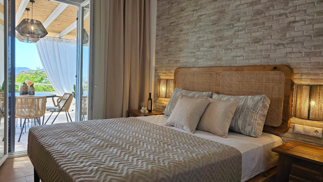 Plaka Philoxenia Apartments Luaran gambar