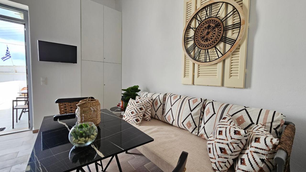 Plaka Philoxenia Apartments Luaran gambar